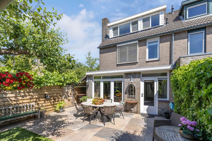 Foto 30 van Kornwerd 40