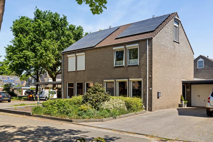 Foto 1 van Mezenveld 152