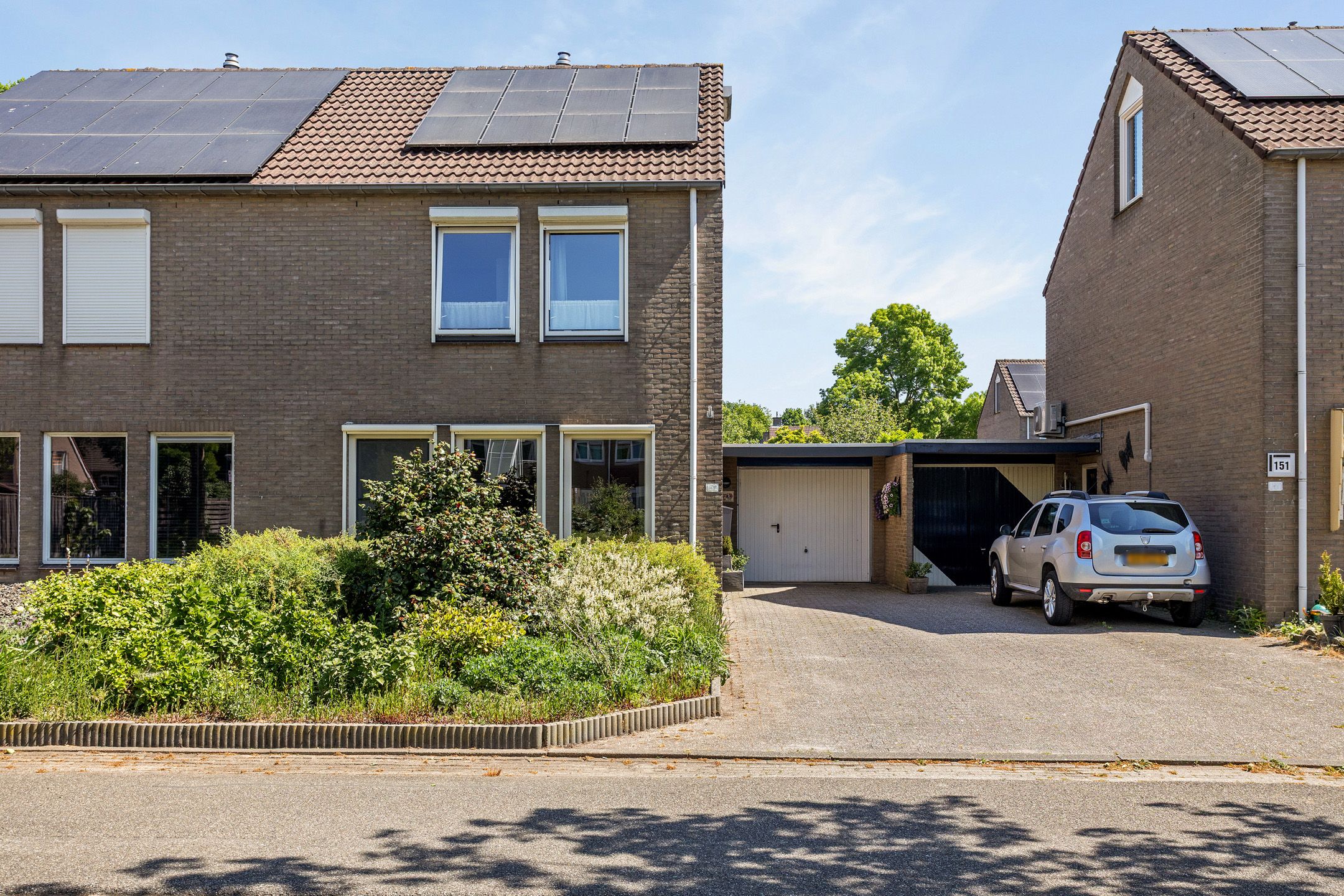 Foto 3 van Mezenveld 152