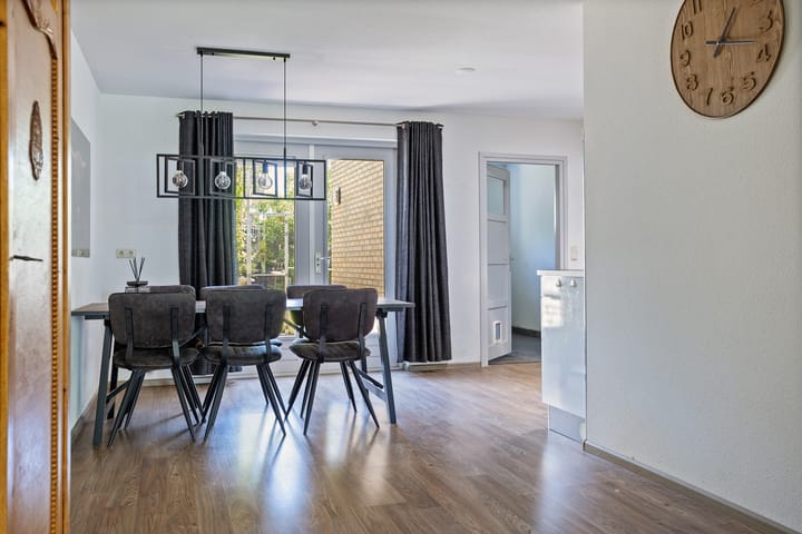 Foto 10 van Mezenveld 152