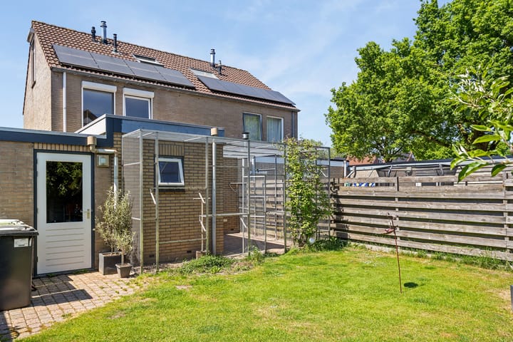 Foto 31 van Mezenveld 152