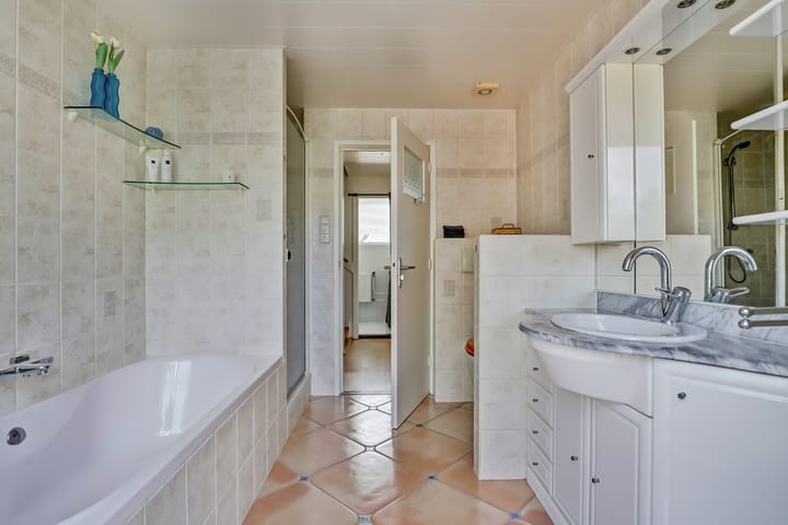 Photo 24 of Leverkruidweg 38