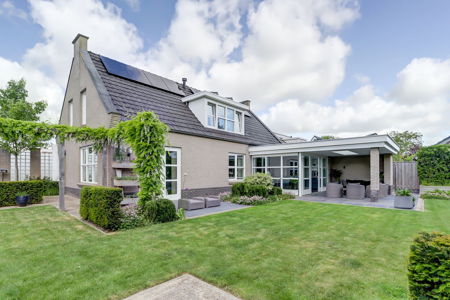 Photo 1 of 's-Gravenpolderseweg 102-C