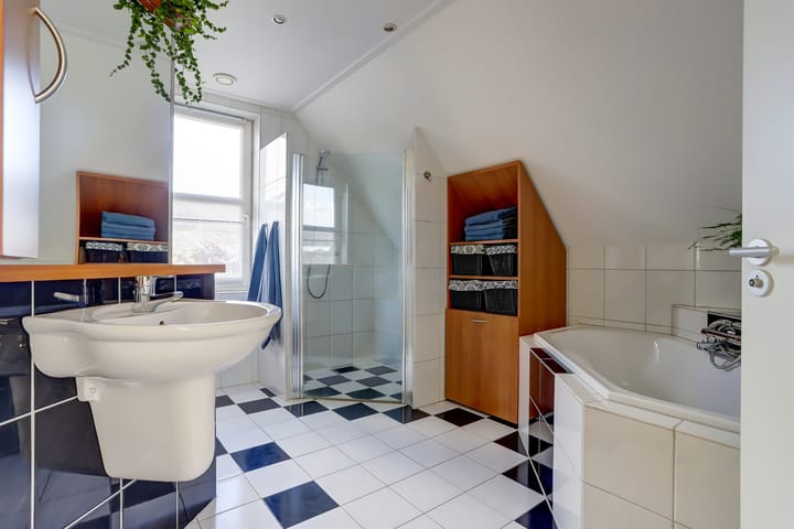 Photo 35 of 's-Gravenpolderseweg 102-C