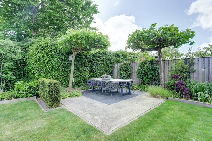 Photo 50 of 's-Gravenpolderseweg 102-C