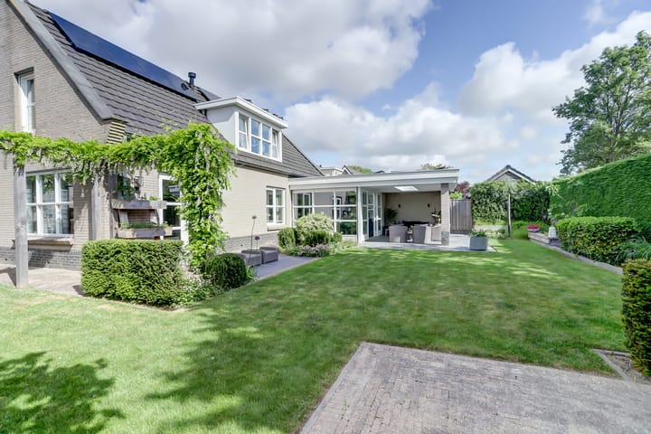 Photo 51 of 's-Gravenpolderseweg 102-C