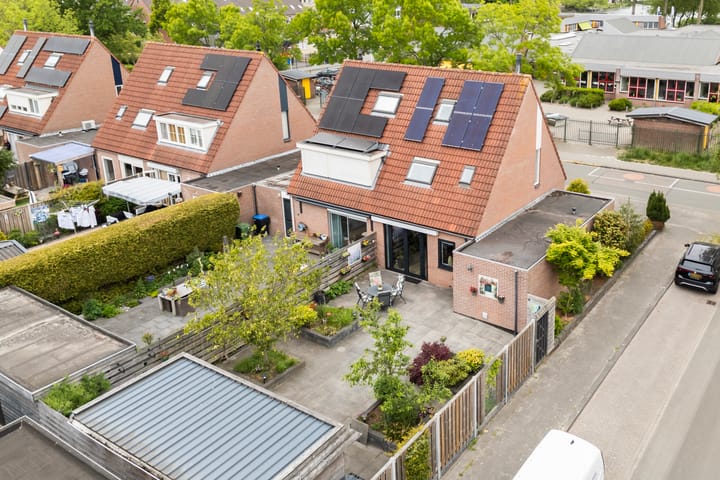 Foto 2 van Idzerdastins 32