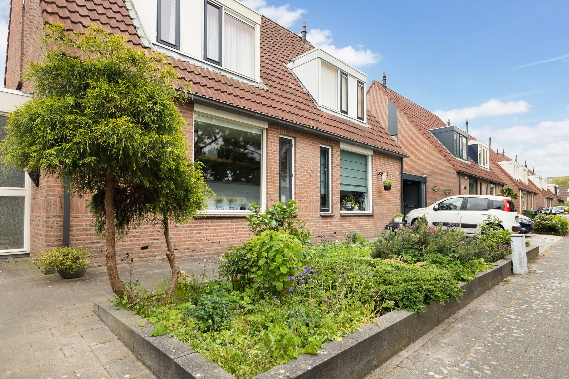 Foto 9 van Idzerdastins 32