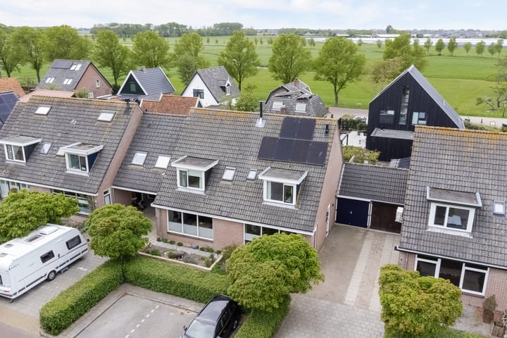 Foto 1 van Burg. S. Schagenstraat 7