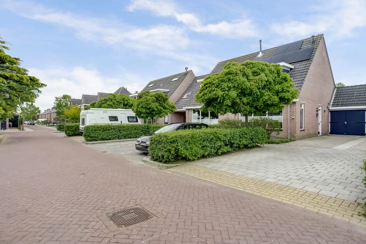 Foto 5 van Burg. S. Schagenstraat 7