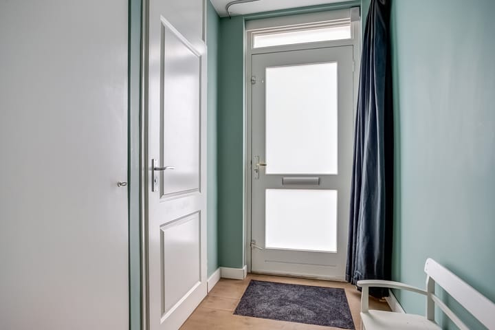 Foto 7 van Burg. S. Schagenstraat 7