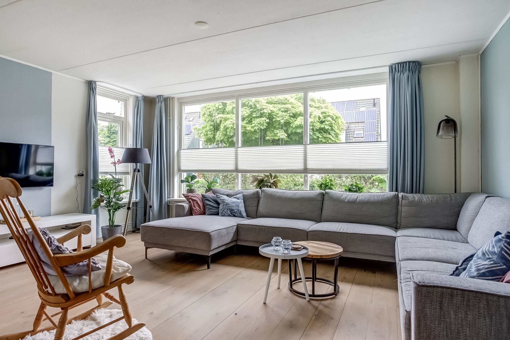 Foto 9 van Burg. S. Schagenstraat 7