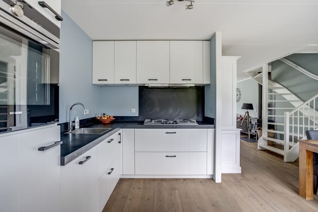 Foto 13 van Burg. S. Schagenstraat 7