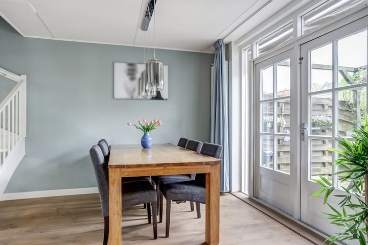 Foto 14 van Burg. S. Schagenstraat 7