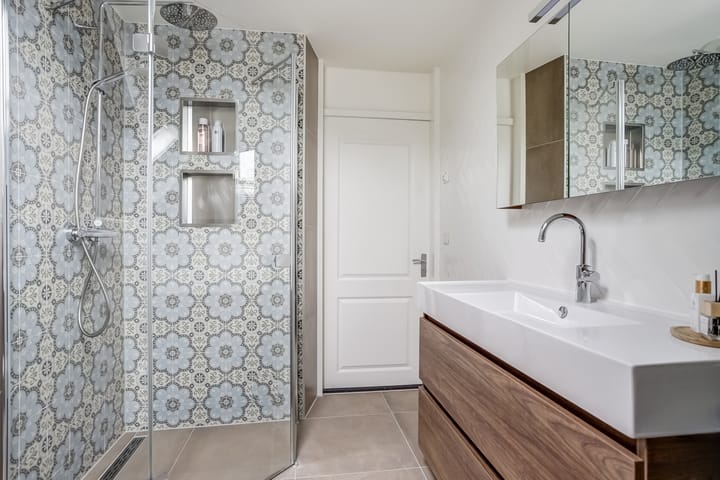 Foto 22 van Burg. S. Schagenstraat 7