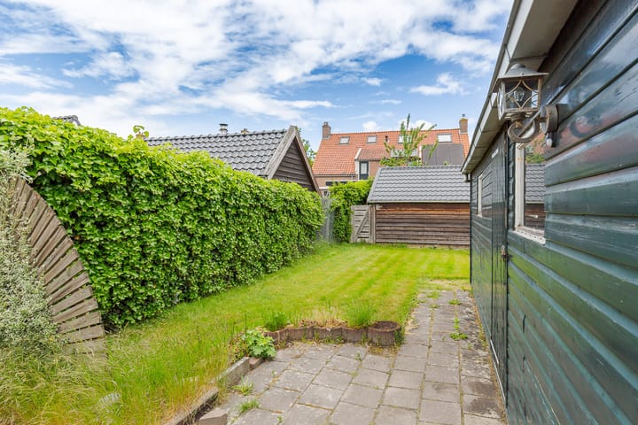 Photo 28 of Schoolstraat 12