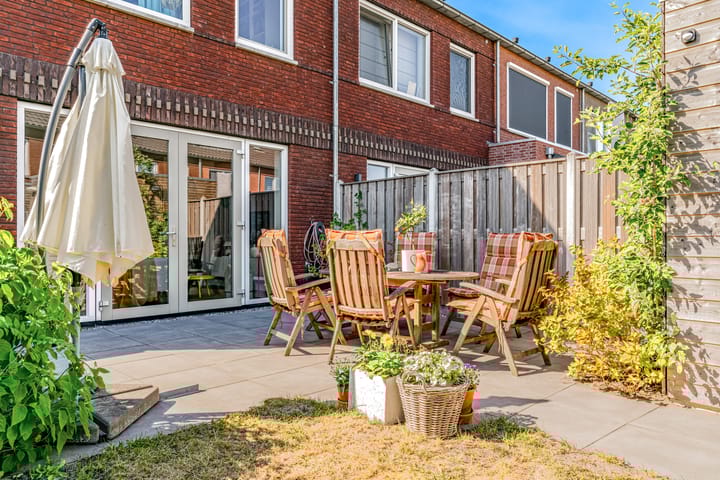 Foto 34 van Baas en Domburgstraat 75