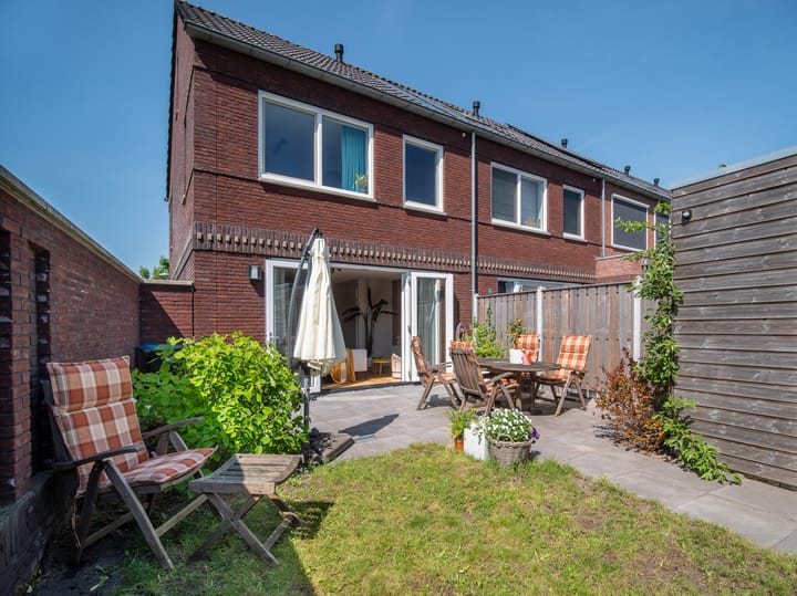 Foto 35 van Baas en Domburgstraat 75