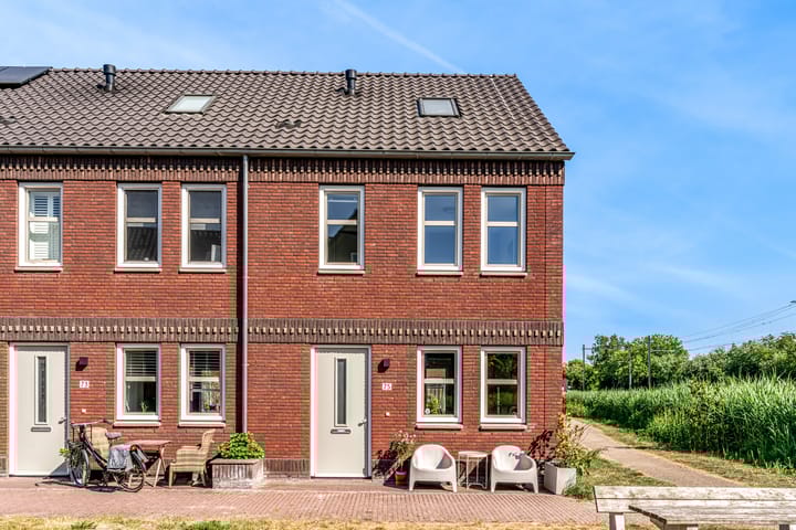 Foto 40 van Baas en Domburgstraat 75