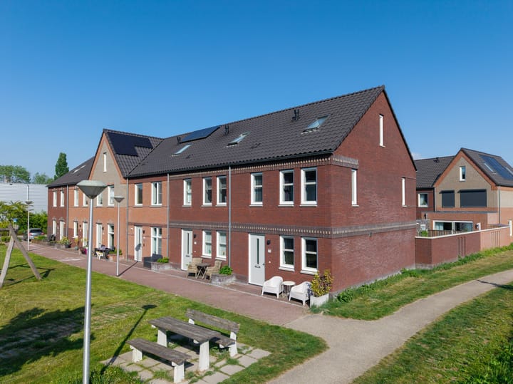 Foto 41 van Baas en Domburgstraat 75