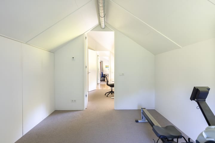 Foto 42 van Mastlerweg 3