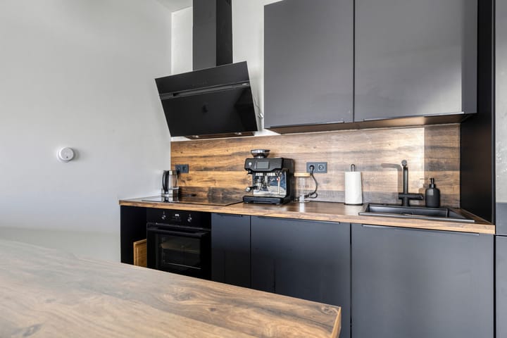 Foto 2 van Uitstraat 203