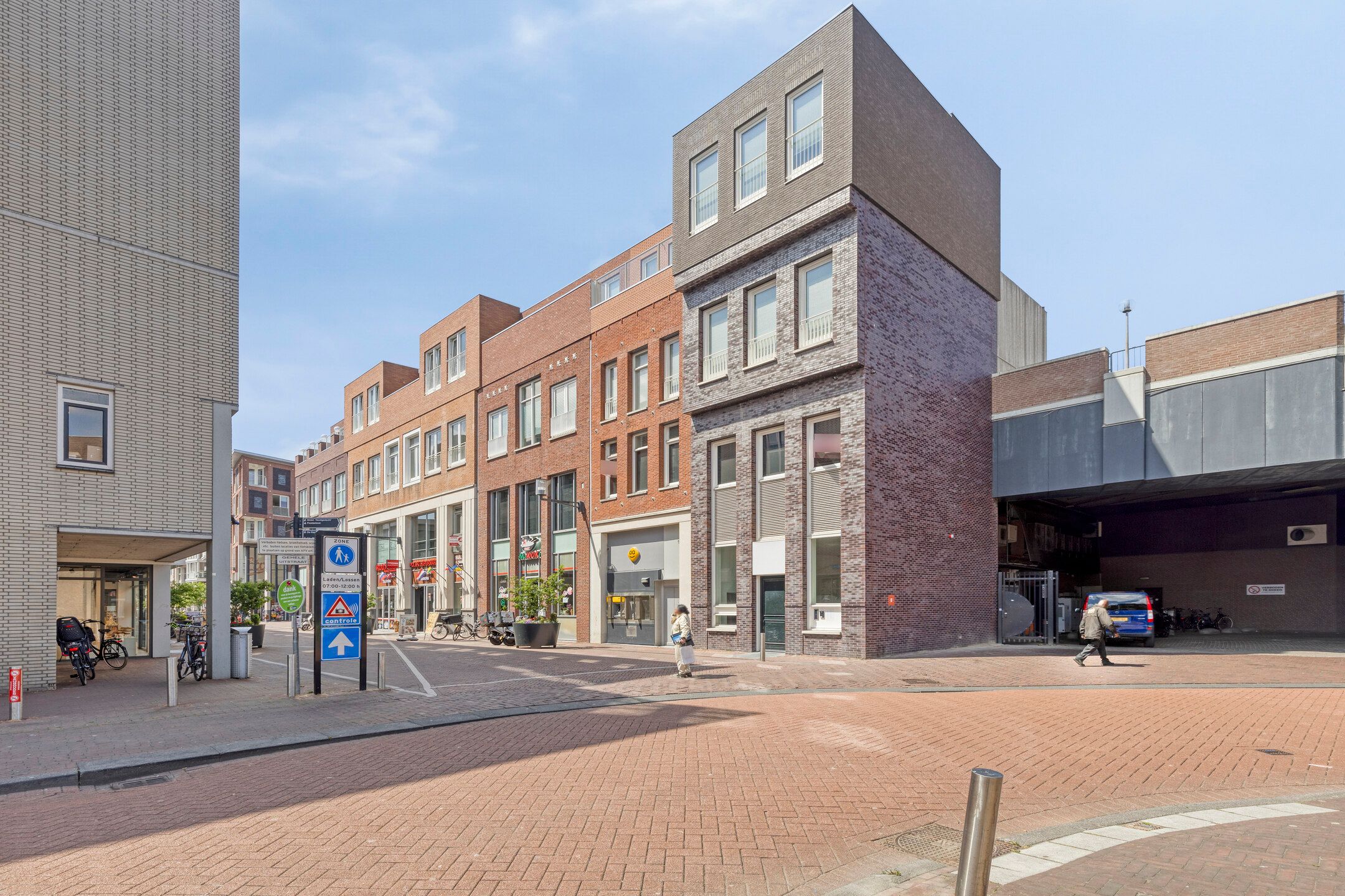 Foto 3 van Uitstraat 203