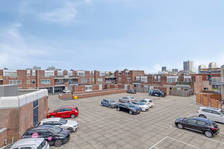 Foto 21 van Uitstraat 203