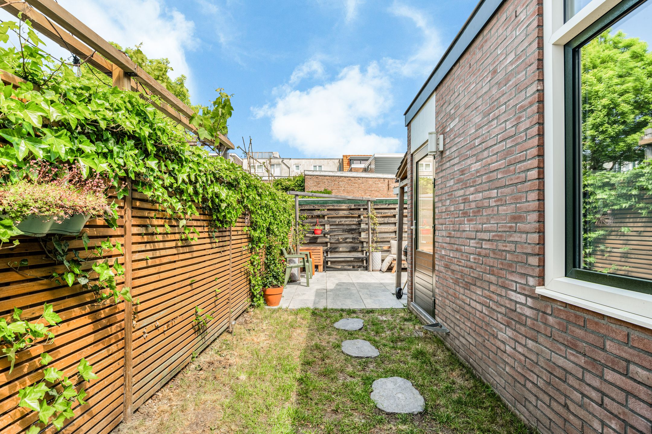 Foto 3 van Da Costastraat 72