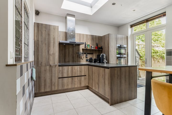 Foto 12 van Da Costastraat 72