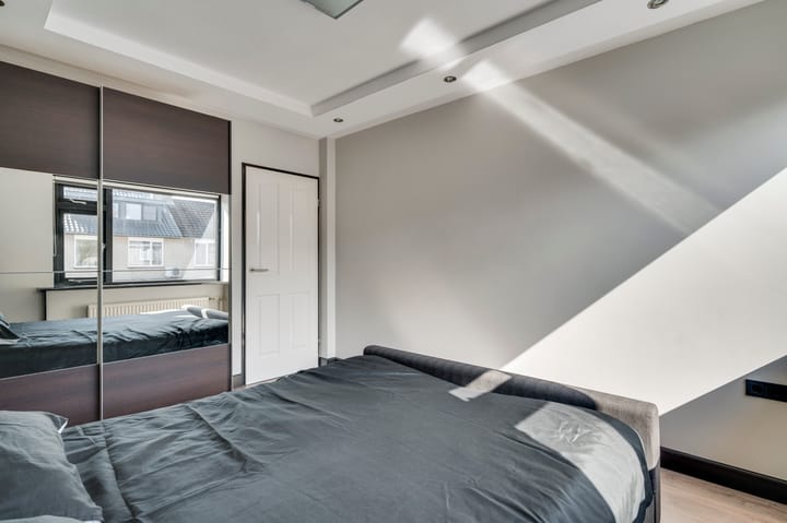 Foto 13 van Mgr. Bekkersstraat 25