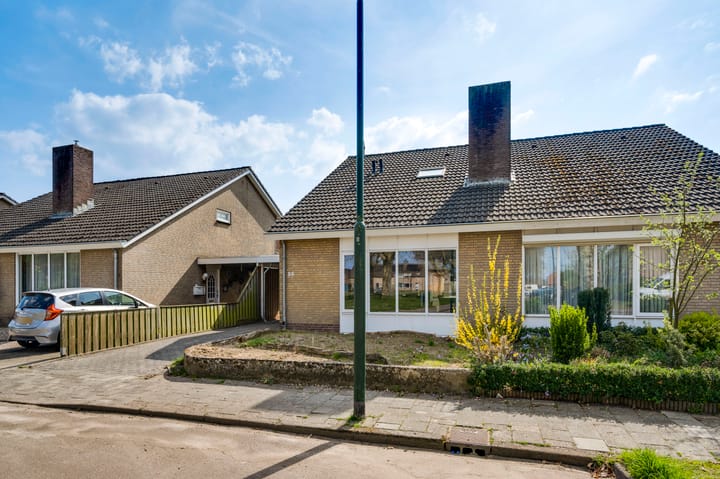 Foto 32 van Mgr. Bekkersstraat 25