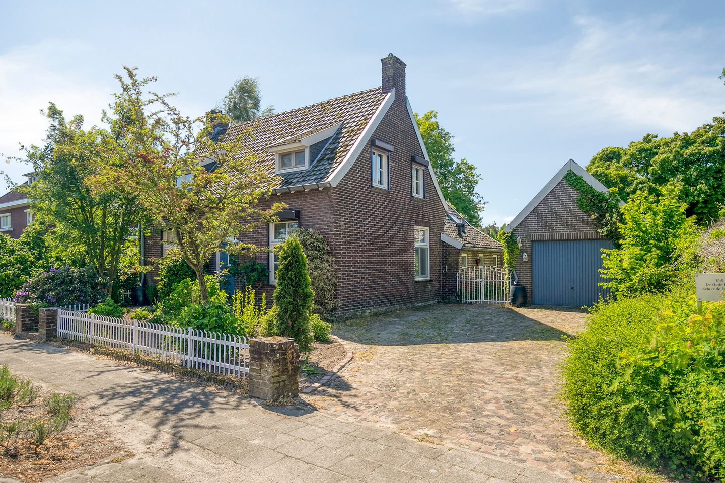 Foto 5 van Schoolstraat 2