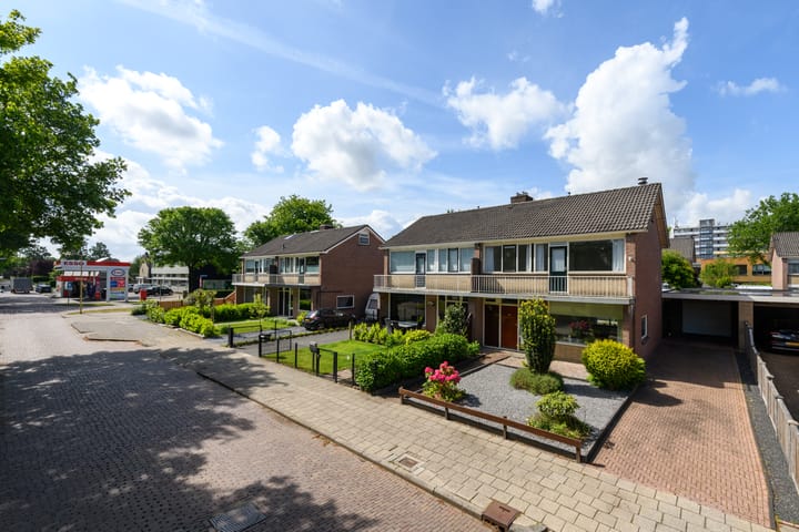 Photo 40 of Burgemeester Falkenaweg 184