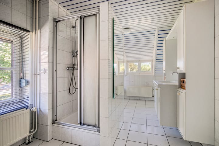 Photo 46 of Schoolstraat 2