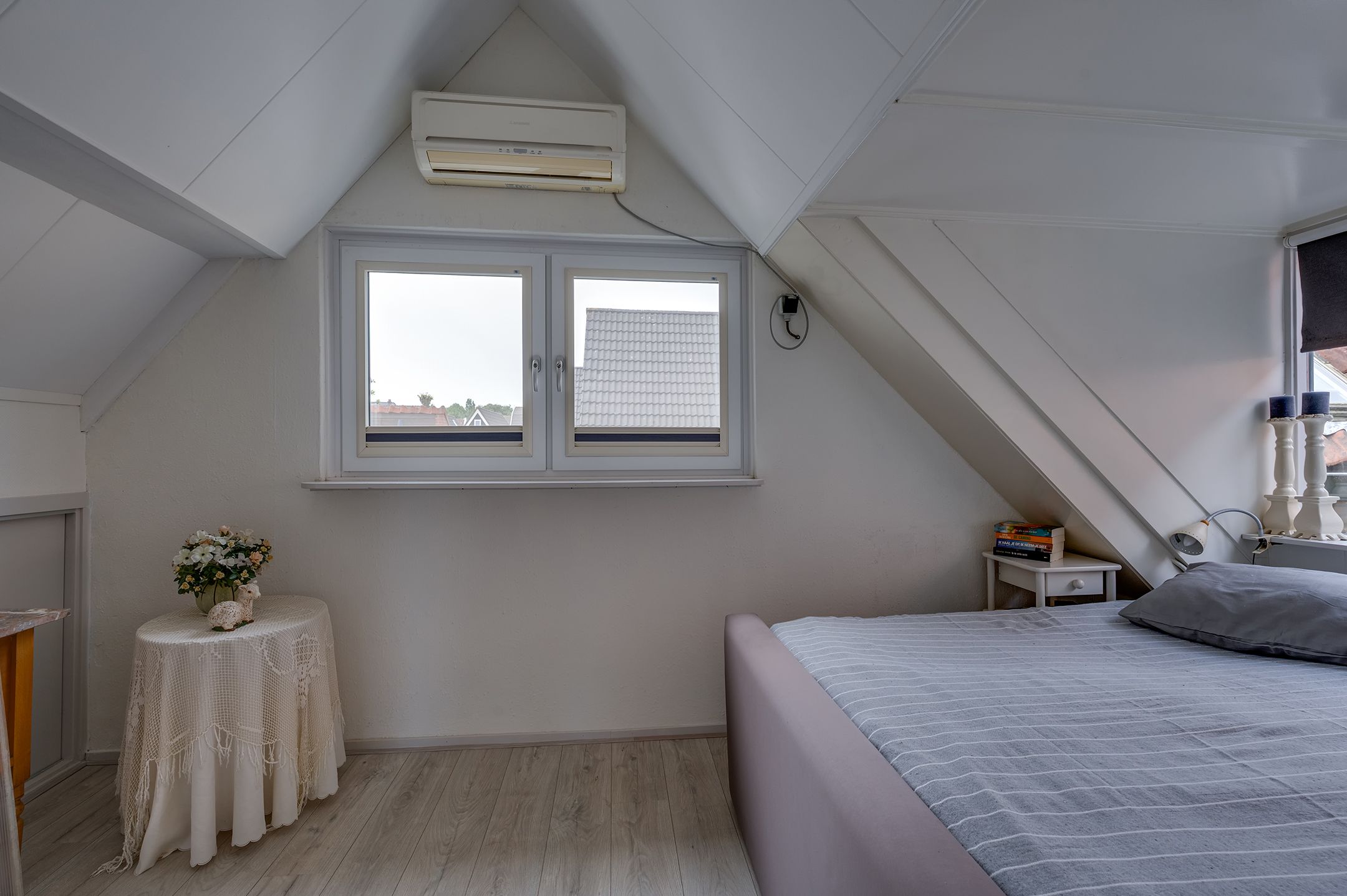 Foto 36 van Kerkplein 3