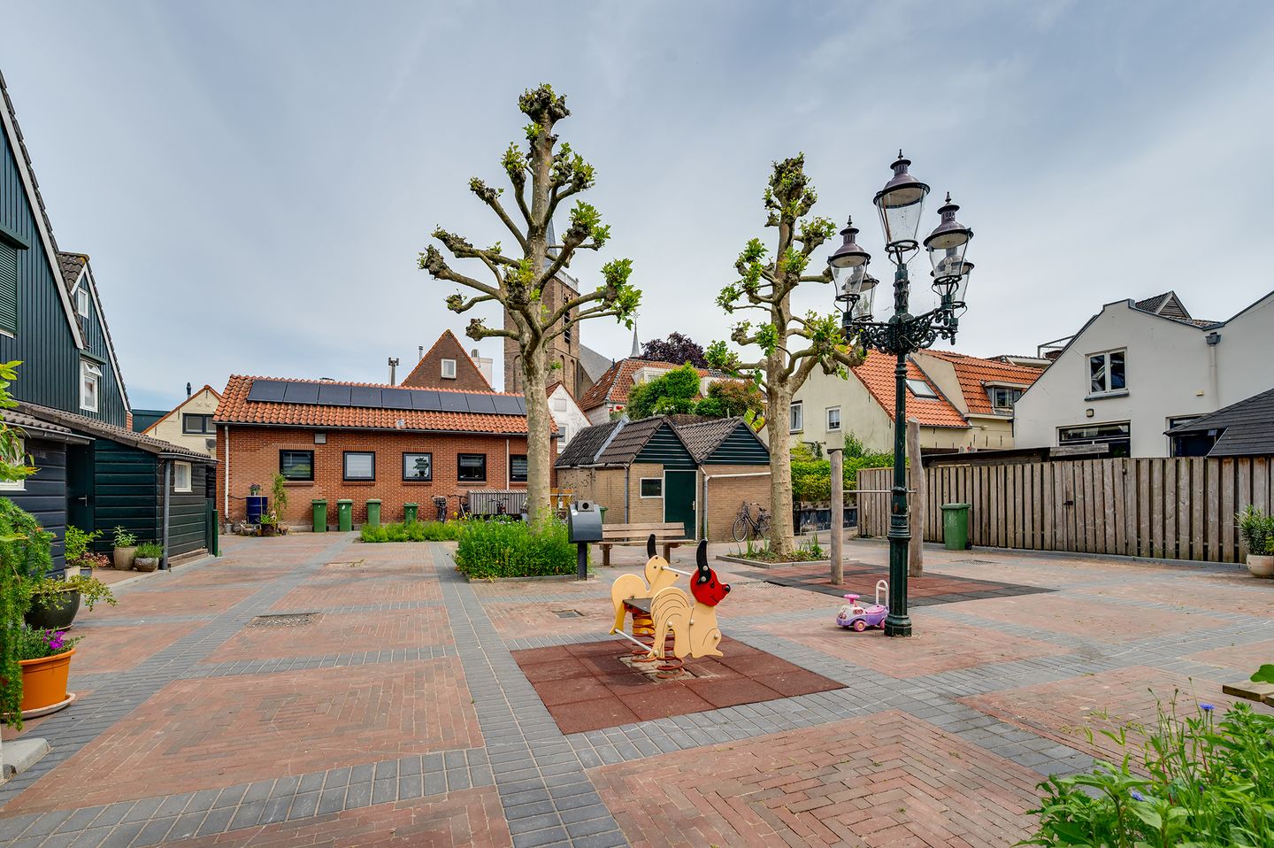 Foto 44 van Kerkplein 3