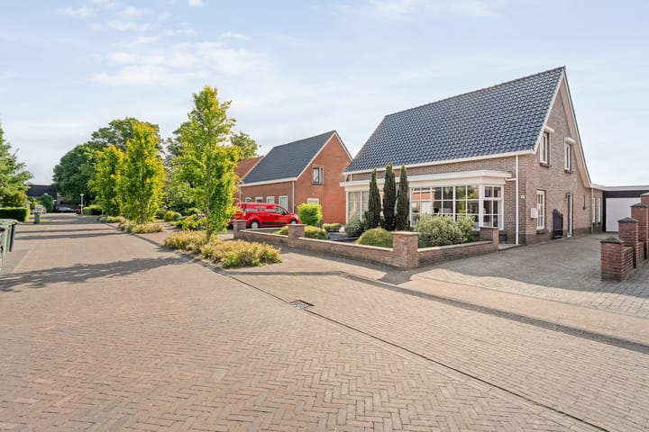 Foto 2 van Pastoor Slosserstraat 31