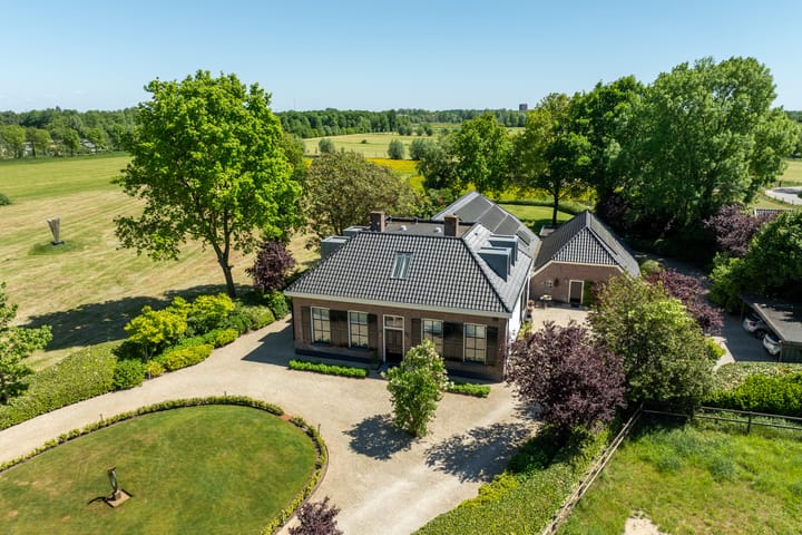 Foto 84 van Schellerbergweg 33