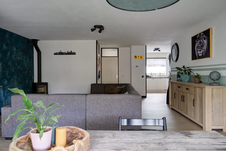 Photo 12 of Desselaar 13