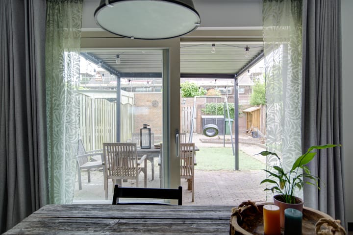 Photo 15 of Desselaar 13