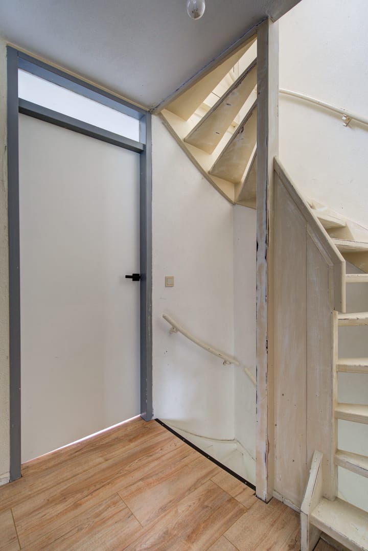 Photo 20 of Desselaar 13