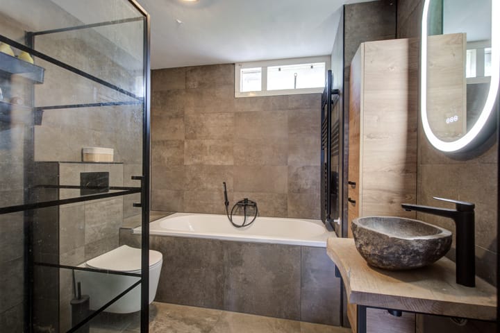 Photo 3 of Desselaar 13