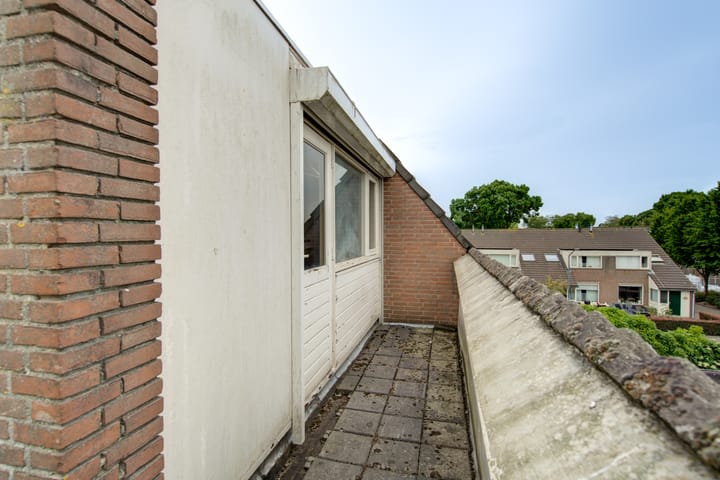 Photo 32 of Desselaar 13