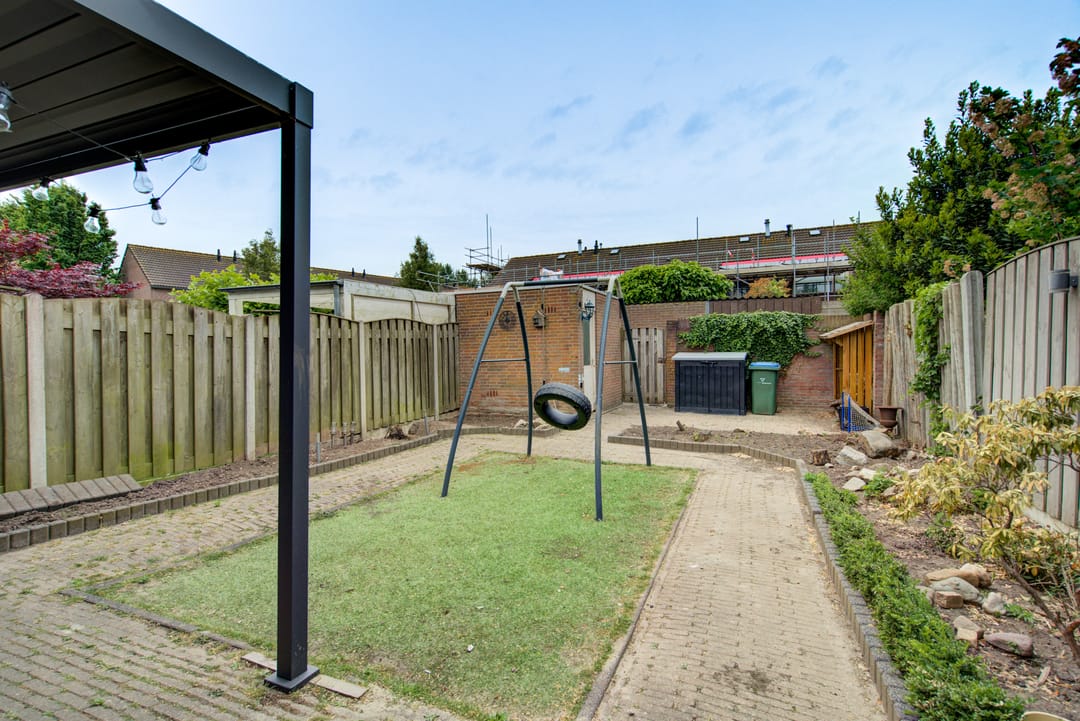 Photo 37 of Desselaar 13