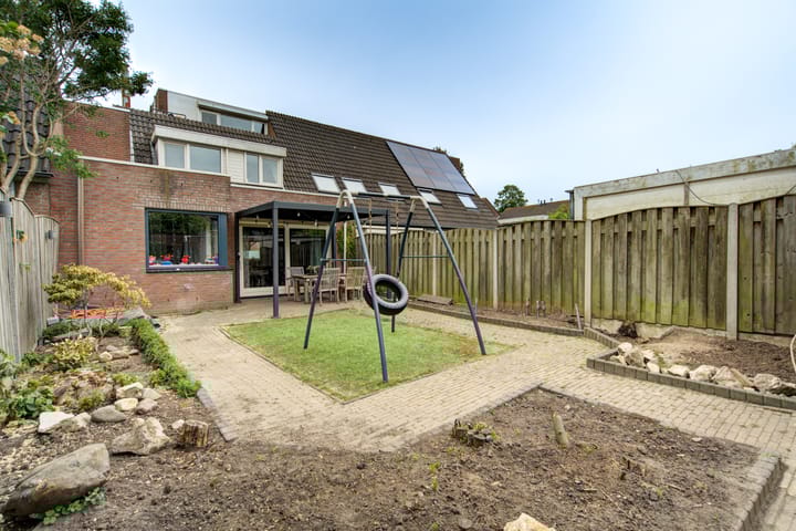 Photo 38 of Desselaar 13