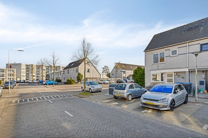 Foto 25 van Mr. P.J. Oudsingel 33