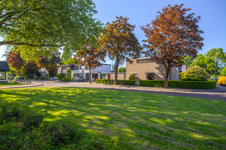 Photo 6 of Vos de Waelstraat 28