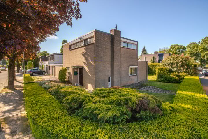 Photo 7 of Vos de Waelstraat 28