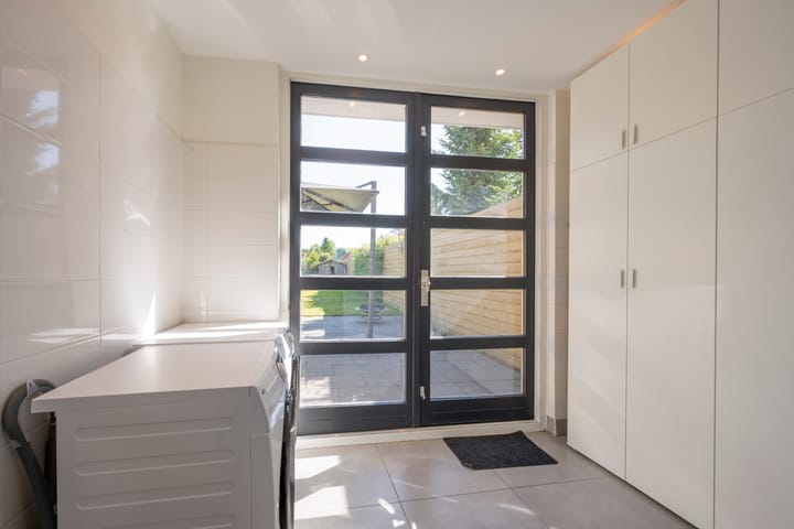 Photo 27 of St Josephstraat 2